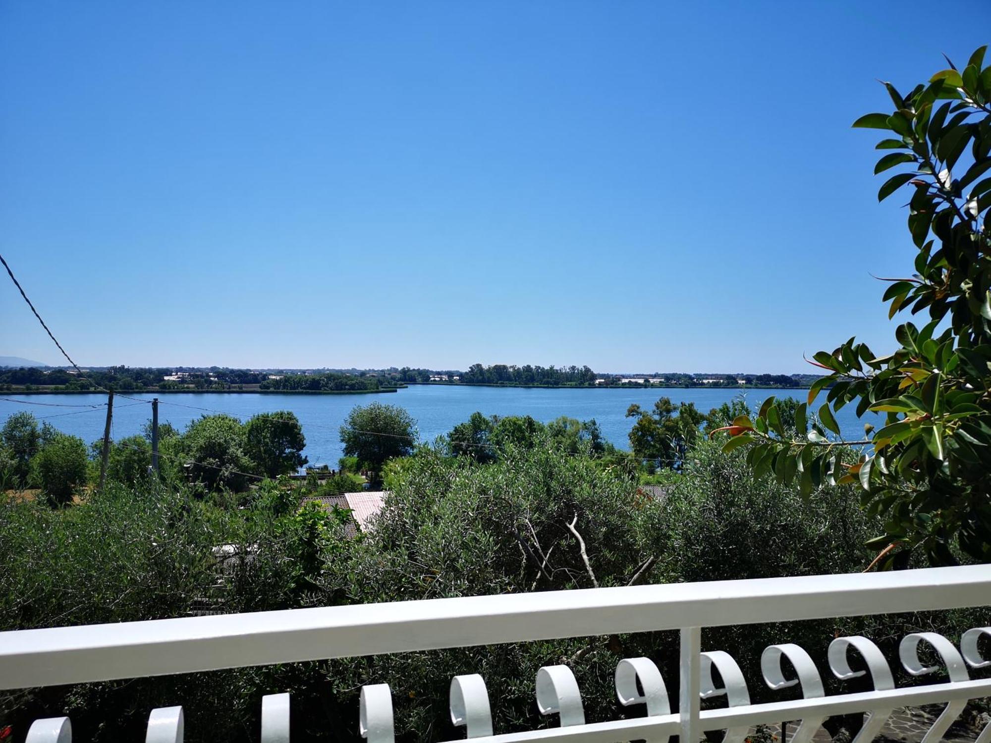 Sul Lago Dorato Terracina Kamer foto